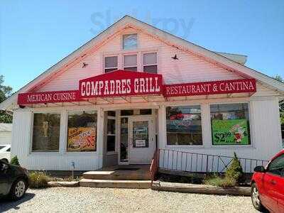 Los Compadres, Madison