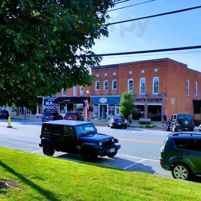 Duffy's Tavern, Madison