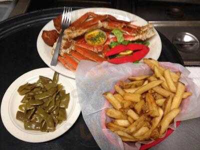 Salty Dog's Seafood And Grill