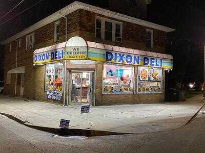 Dixon Deli & Grocery, Copiague