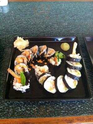 DOKE Sushi, Murphys