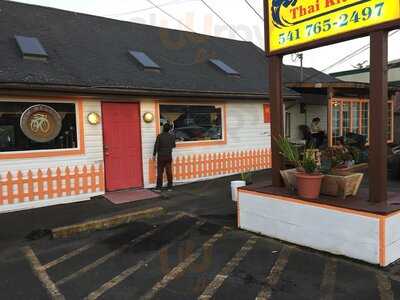 Bay View Thai Kitchen, Depoe Bay