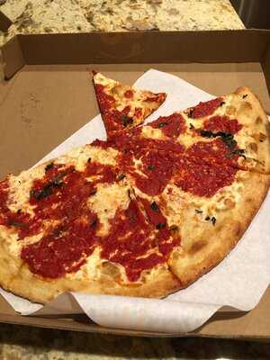 Gigi's New York Style Pizza