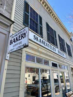 The Corner At Skaneateles Bakery