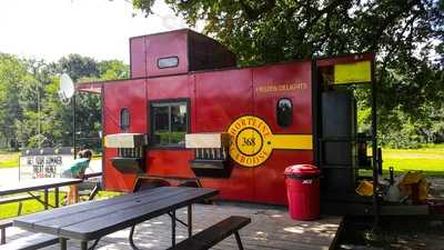 Shortline Caboose, Youngsville