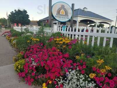 Pictured Rocks Pizza