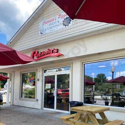 Catania's Pizza-mohegan Lake