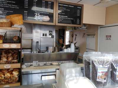 Barbara's Bagels, Roslyn Heights