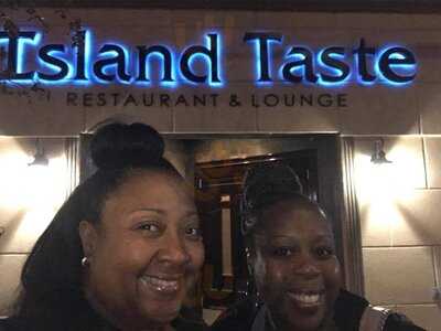 Island Taste Restaurant & Lounge