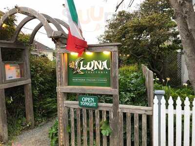 Luna Trattoria menu
