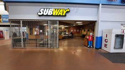 Subway, Macedon