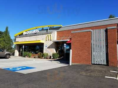 McDonald's, Gladstone