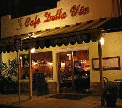 Cafe Della Via