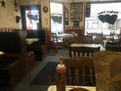 Becky's Diner, Waverly