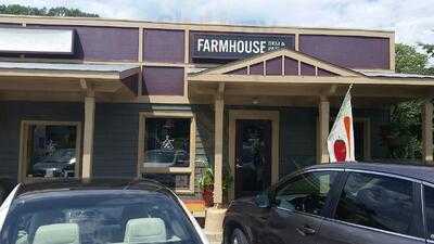 The Farmhouse Deli & Pantry