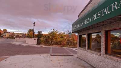 Faro Italian Pizza, Middleville