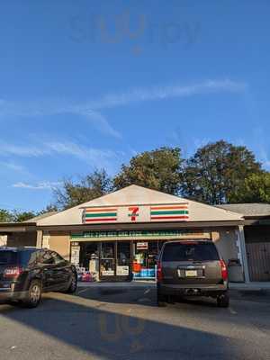 7-Eleven, Oakton