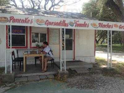 Tania's Taqueria, Fulton