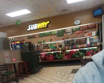 Subway, Gouverneur