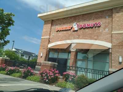 Dunkin', Clarksburg