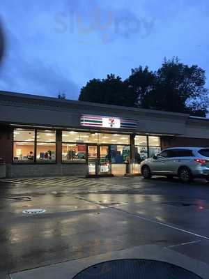 7-Eleven