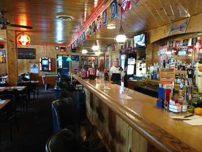 Wayside Bar & Grille, Montague