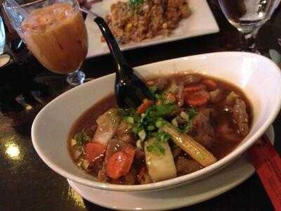 Thai Chef & Noodle Fusion - Penndel