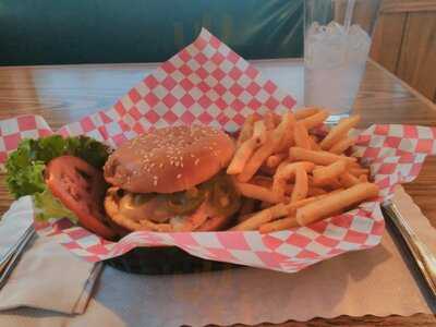 Ocean Cove Lodge Bar and Grill