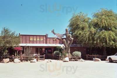 Roadrunner Steak House-saloon