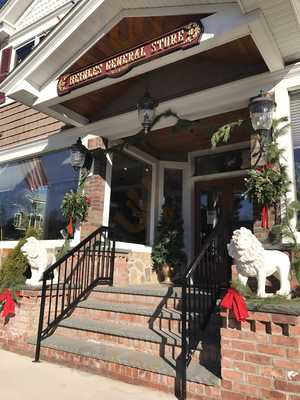 Heinle's General Store