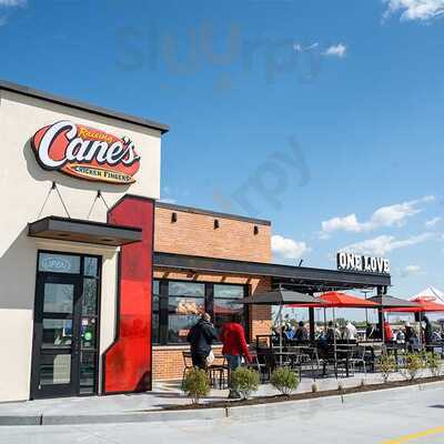 Raising Cane's Chicken Fingers, University