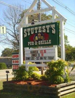 Stutesy's Pub & Grille, Moody