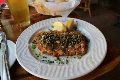 Harbor Reef Restaurant