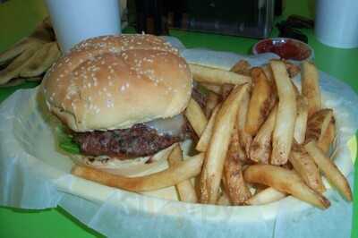 Mac & Ernie's Roadside Eatery