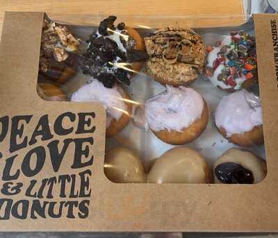 Peace, Love and Little Donuts, Pittsburgh