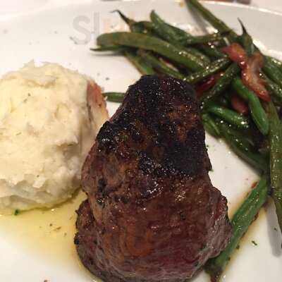 Fleming's Prime Steakhouse & Wine Bar