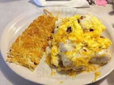 Nicki's Omlette & Grill