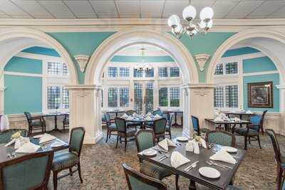 Colonial Room Restaurant