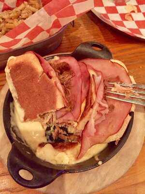Merle's Whiskey Kitchen