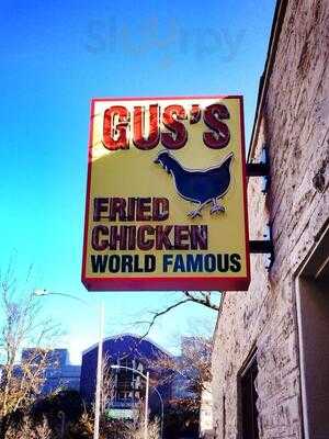 Gus's World Famous Fried Chicken