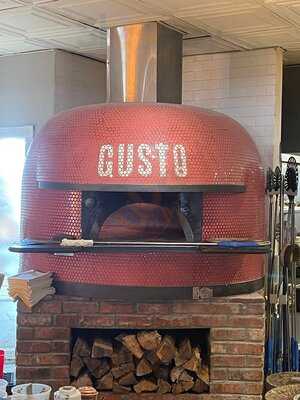 Pizzeria Gusto