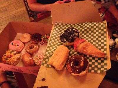 Voodoo Doughnut, Denver