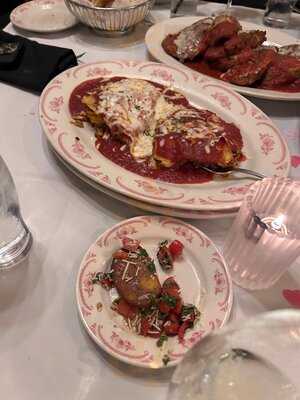 Maggiano's Little Italy