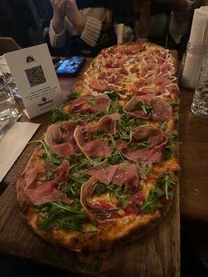 Numero 28 Pizzeria