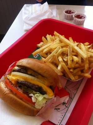 In-N-Out Burger, Tucson