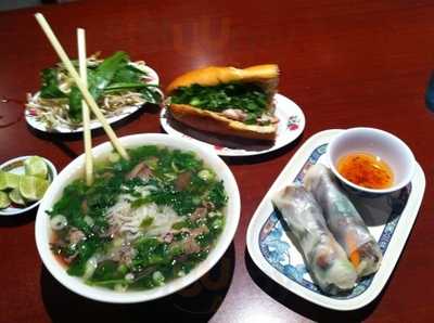 Superior Pho