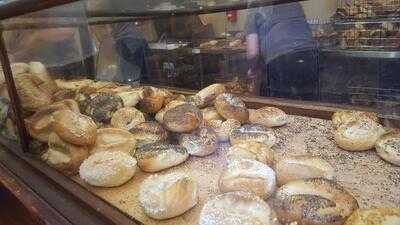 Meshuggah Bagels