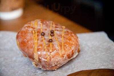 Stan's Donuts and Coffee, Chicago