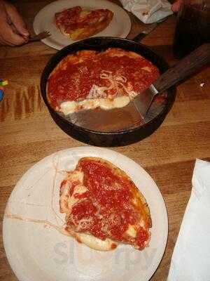 Lou Malnati's Pizzeria, Chicago