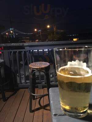 Paddys On the Bay, Bronx